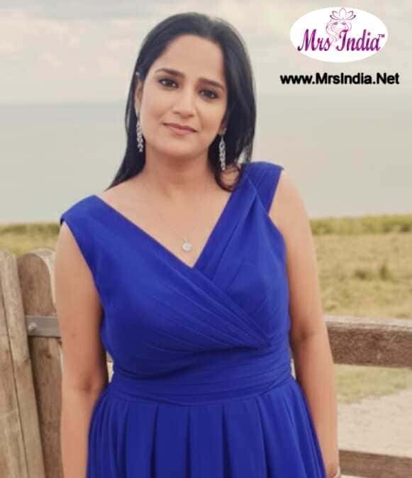 Smriti Dubey Mrs India 2025 Finalis